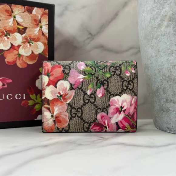 Gucci Blooms Limited Edition - Picture 2 of 6